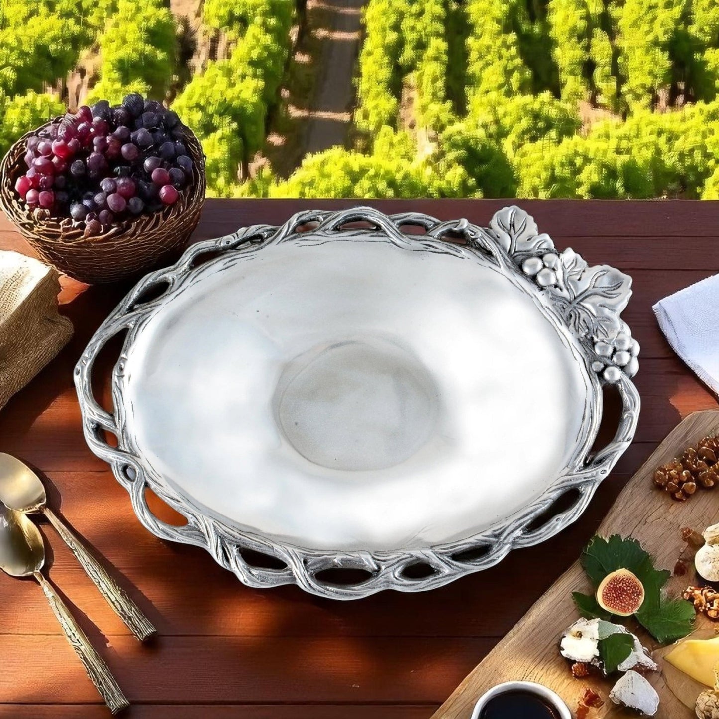 Grape Open Vine Vegetable Dish - themonogram manor 