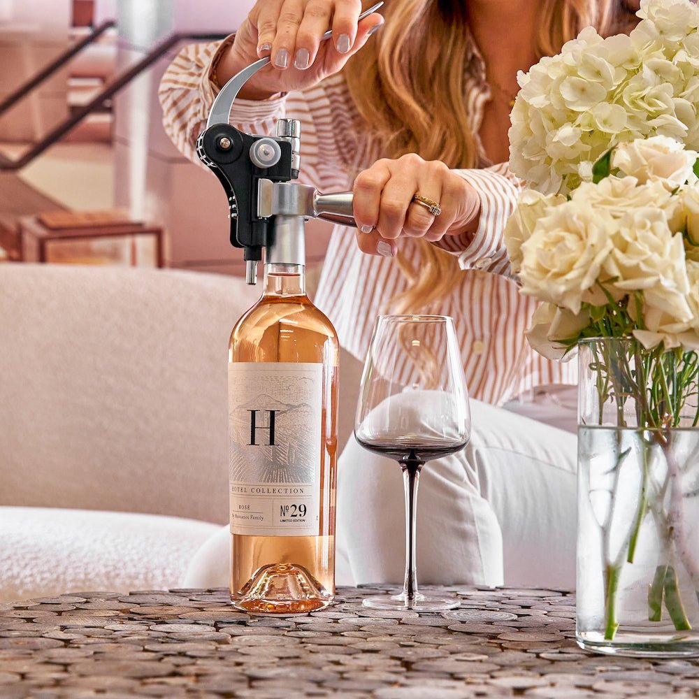 Wine Accessory Set - themonogram manor 