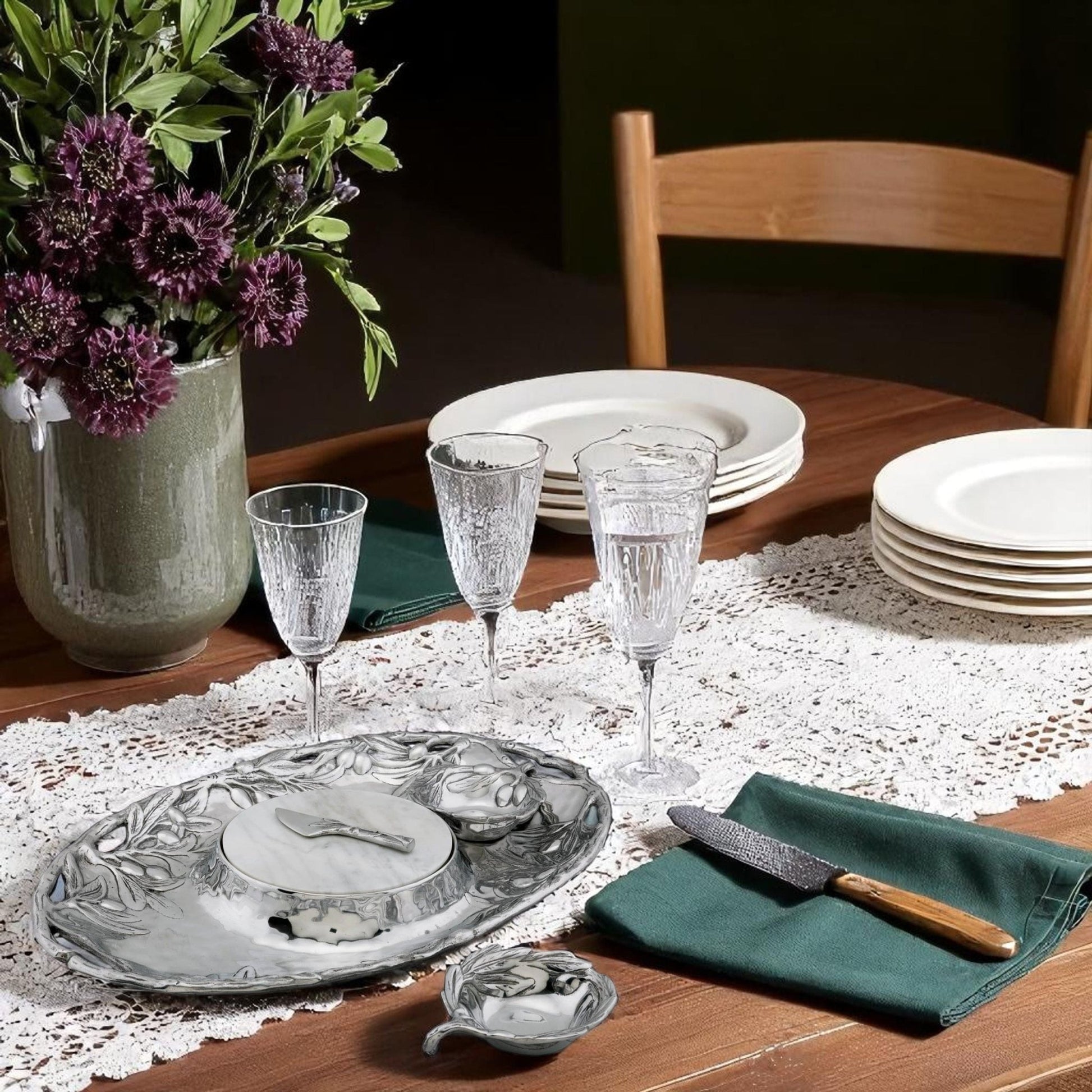 Olive Entertainment Tray - themonogram manor 
