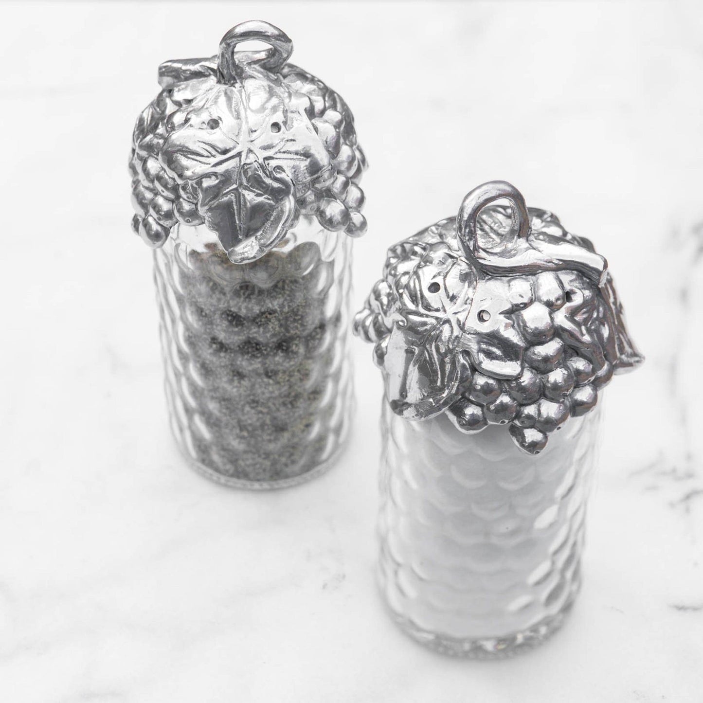 Grape Salt and Pepper Set - themonogram manor 
