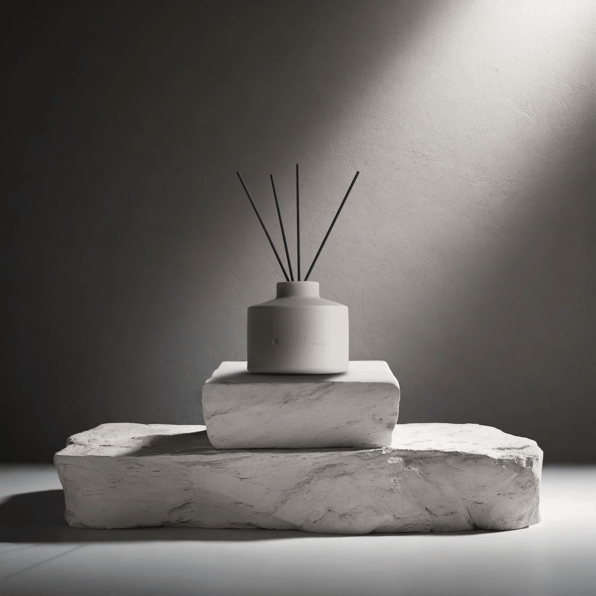 100mL Ceramic Reed Diffuser - themonogram manor 