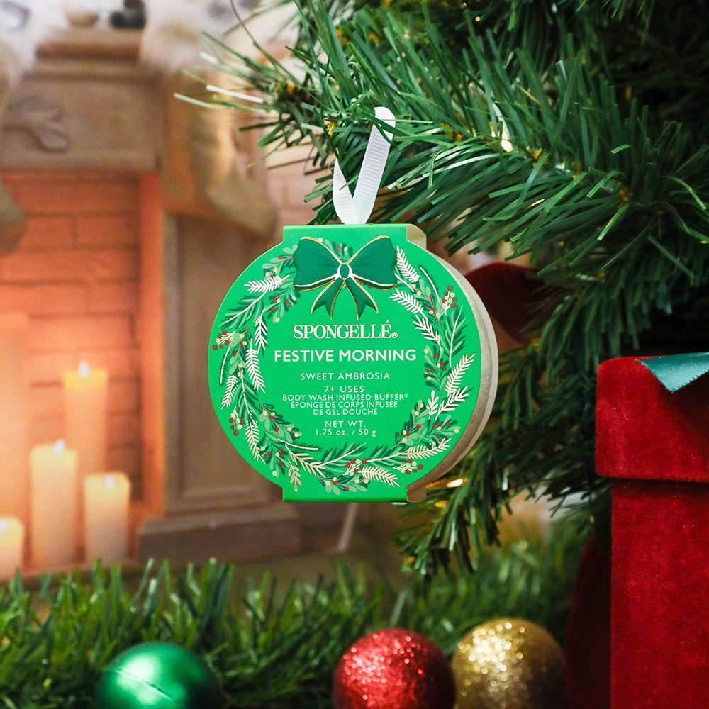 Festive Morning - Sweet Ambrosia | Holiday Wreath - themonogram manor 