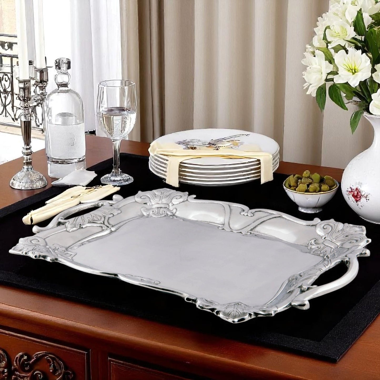 Fleur-De-Lis Rectangle Tray - themonogram manor 