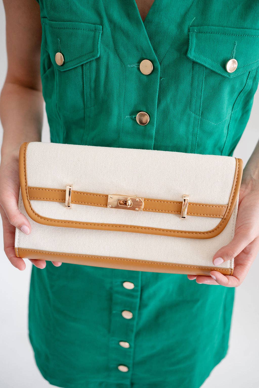 Andi - Canvas Clutch- WS - themonogram manor 