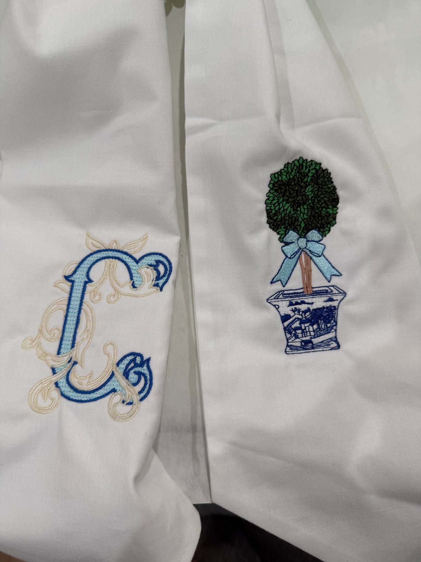 Custom Wreath Sash - themonogram manor 