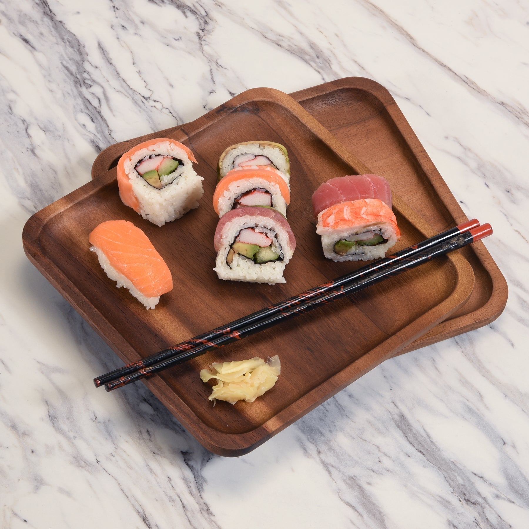 Square Plates - themonogram manor 