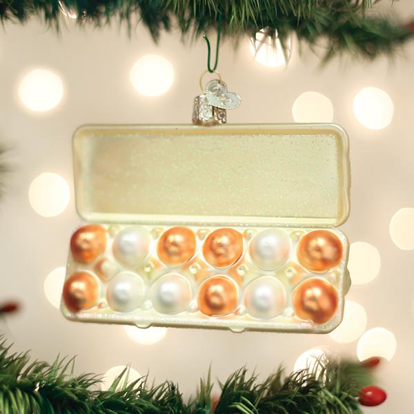 Egg Carton Ornament - #themonogram manor #