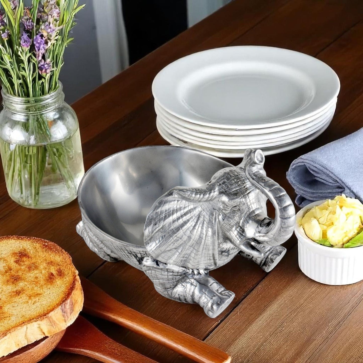 Elephant 12 Bowl - themonogram manor 