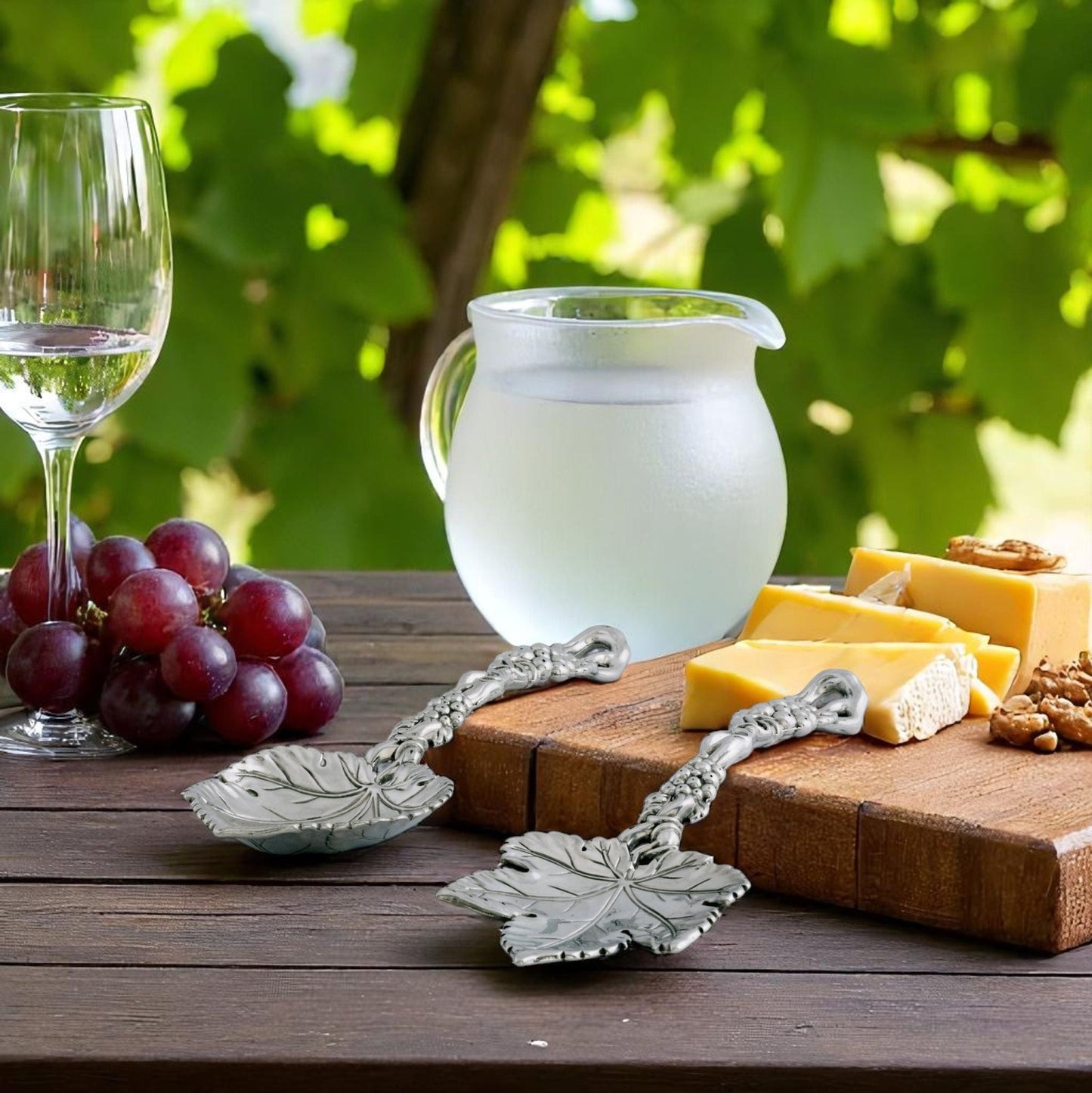Grapevine Serving Set - themonogram manor 