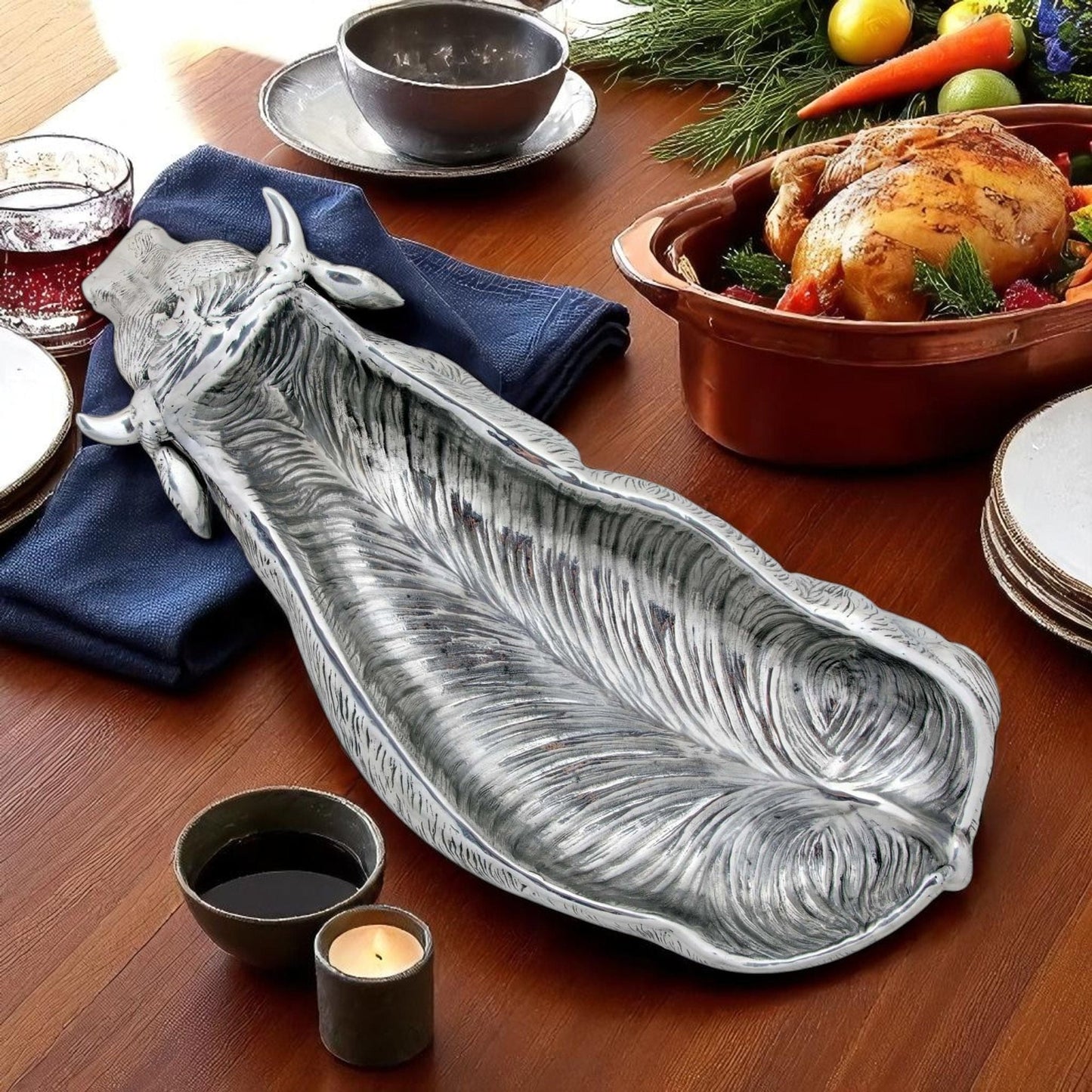 Cow Carving Serving Tray - themonogram manor 