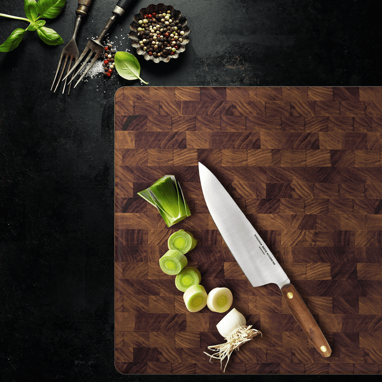 Medium End Grain Walnut Wood Butcher Block - themonogram manor 