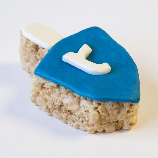 Hanukkah Dreidel Rice Crispie Treats - themonogram manor 