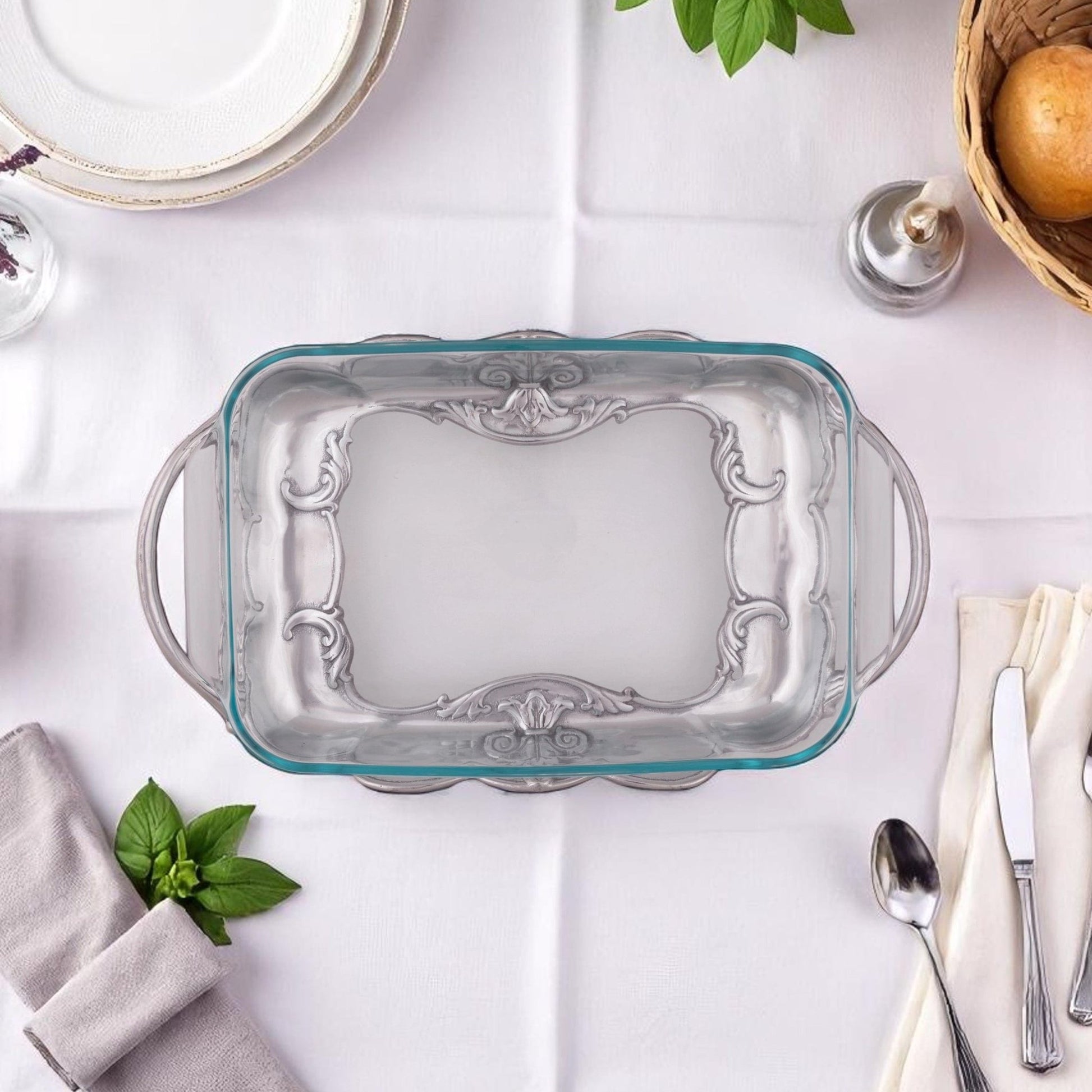 Fleur-De-Lis Pyrex Holder 3qt - themonogram manor 