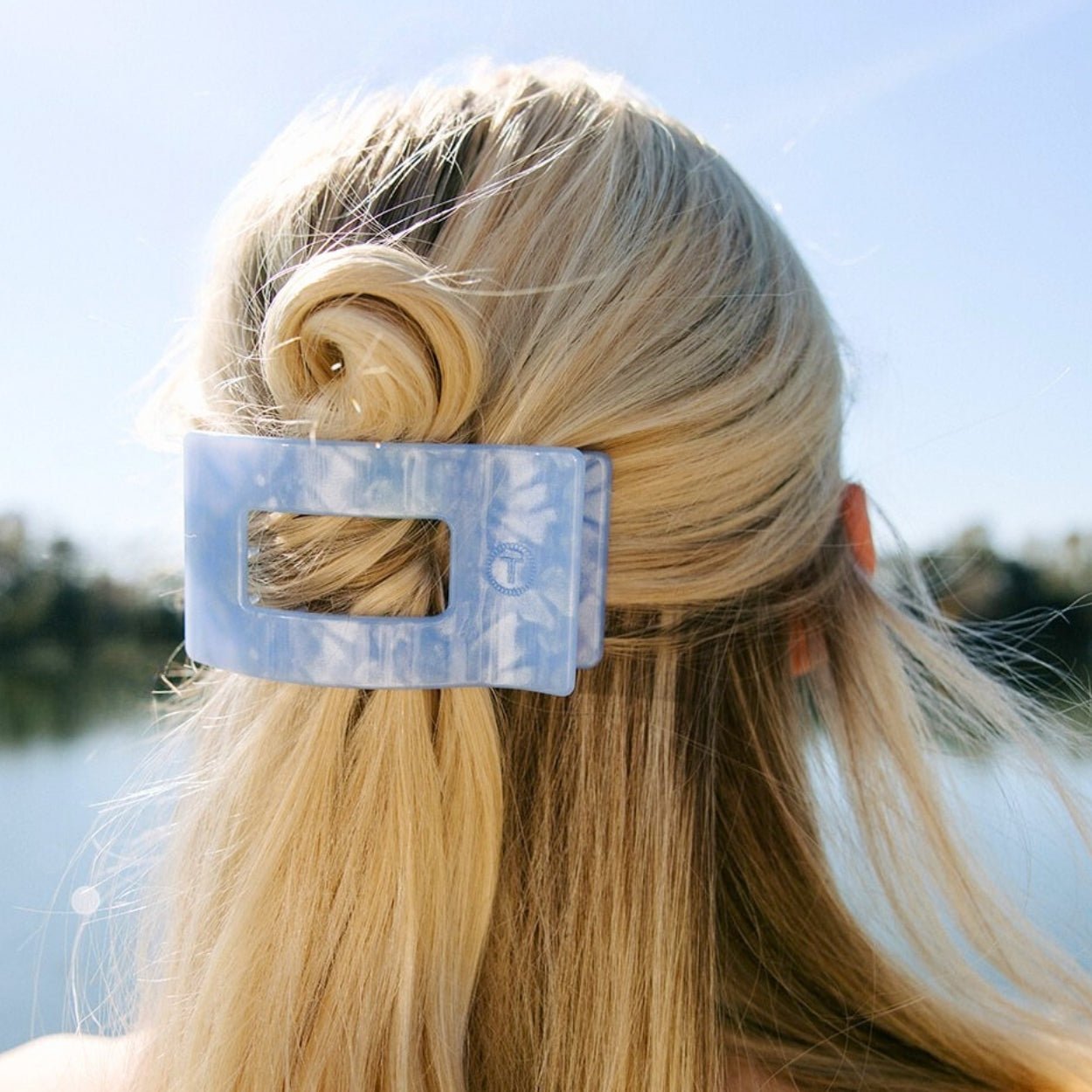 Blue Lagoon Medium Flat Rectangle Hair Clip - themonogram manor 