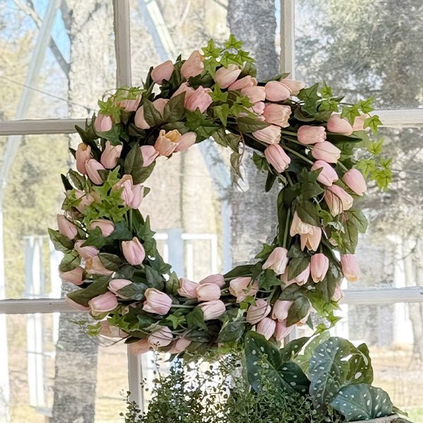 Faux Soft Pink Tulip Wreath - themonogram manor 