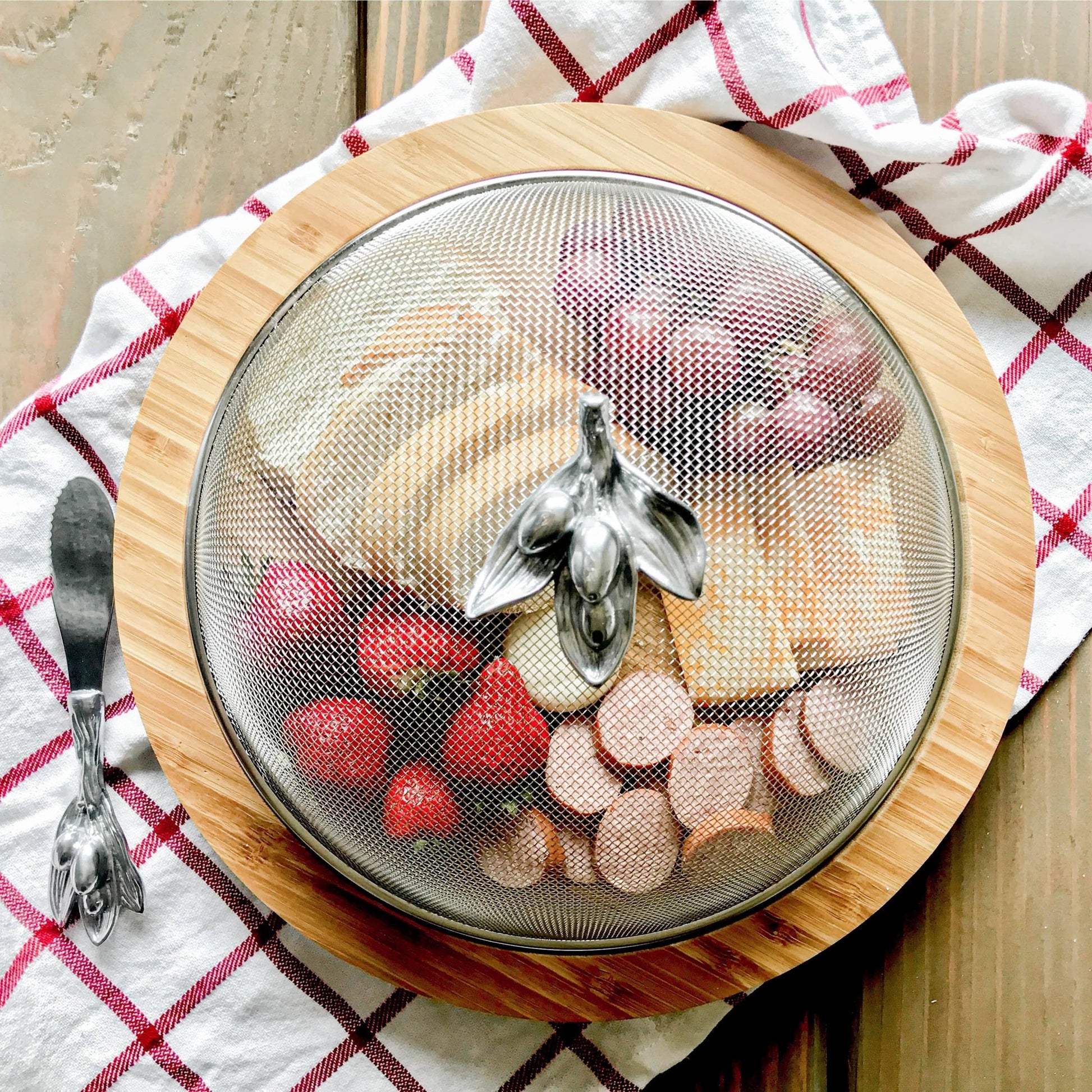 Olive 3 Piece Picnic Cheese Board / Spreader - themonogram manor 