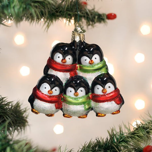 Penguin Family Of 5 Ornament - themonogram manor 