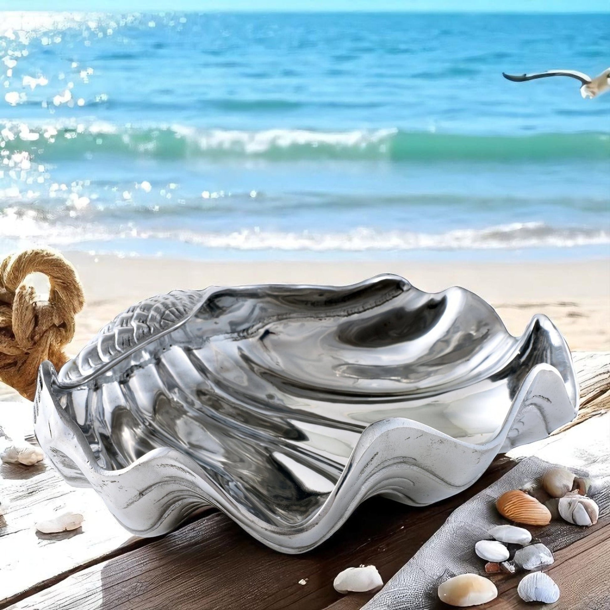 Giant Clam Bowl - themonogram manor 