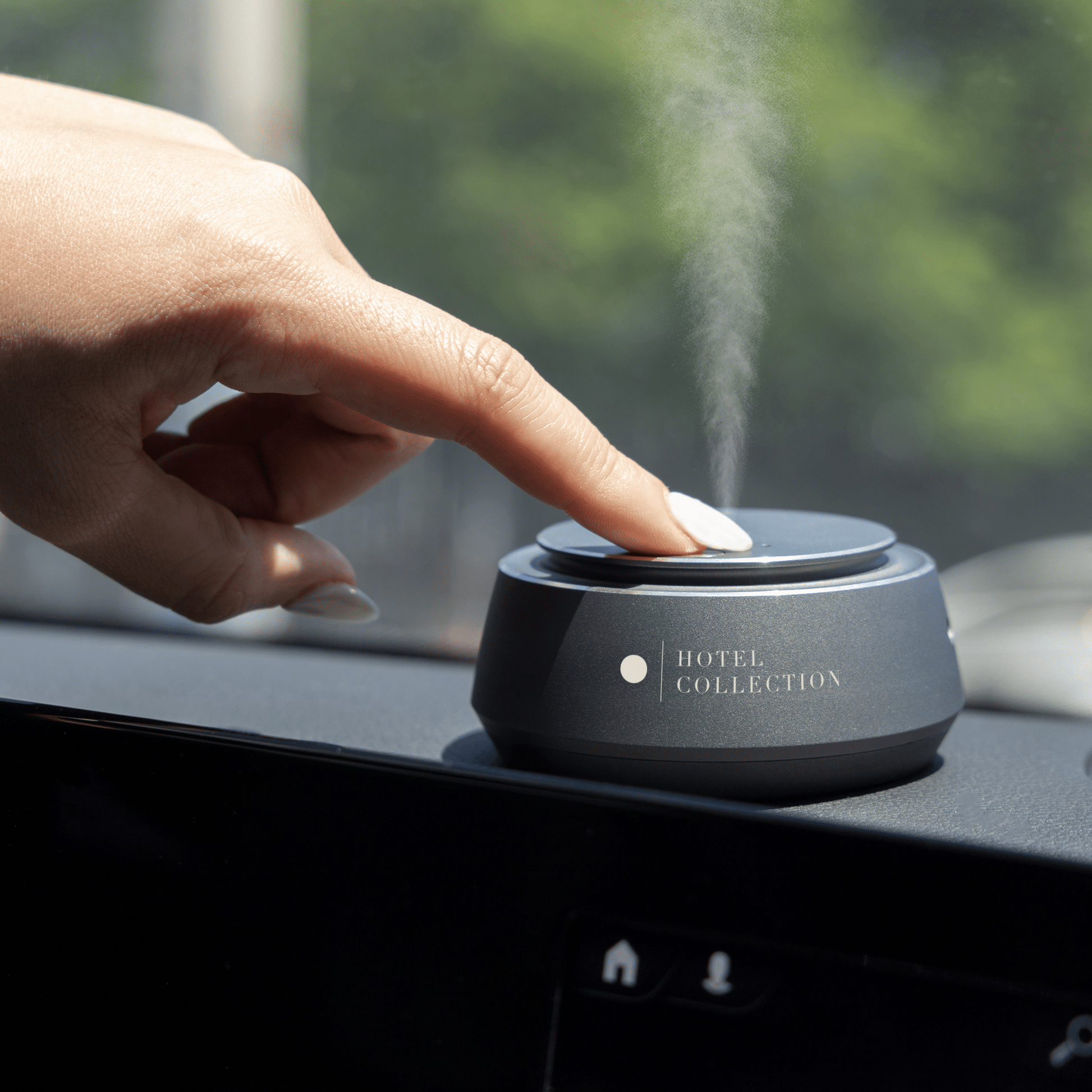 Chauffeur Car Diffuser™ - themonogram manor 