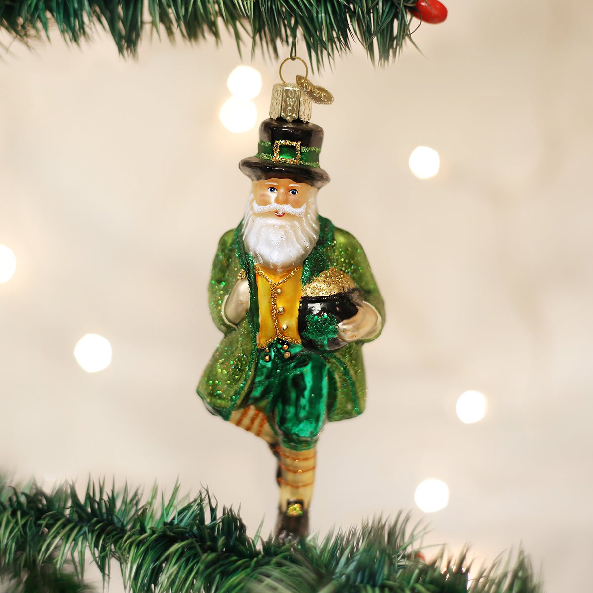 Irish Santa Ornament - #themonogram manor #