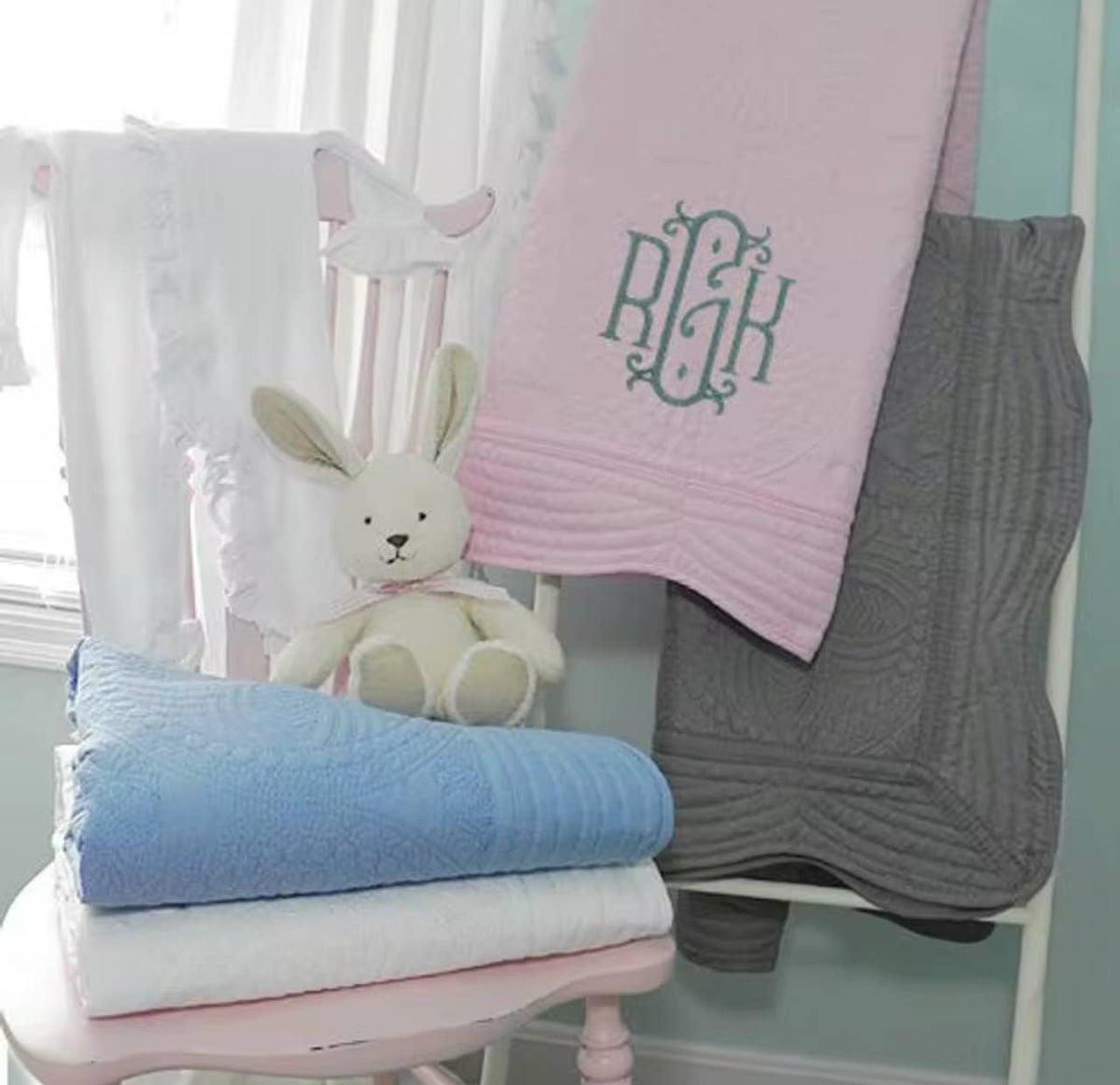 Heirloom Quilt - Baby Quilt Blanket Monogram - themonogram manor 