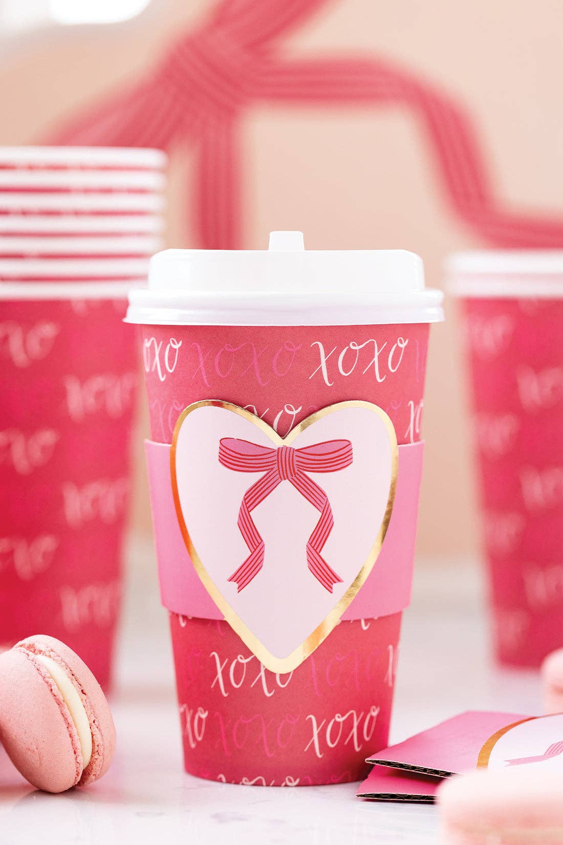 PLTG491 - Heart with Bow To Go Cups - themonogram manor 