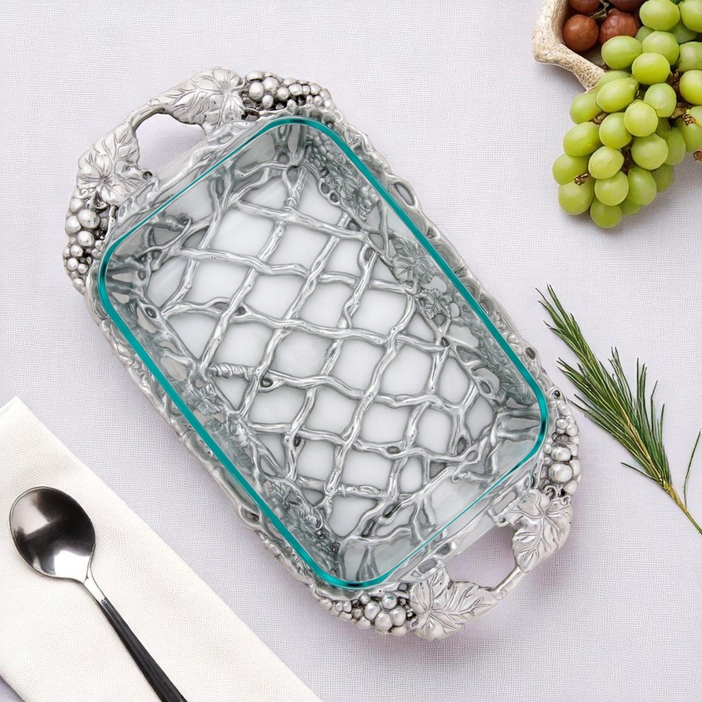 Grape Pyrex Holder 3qt - themonogram manor 
