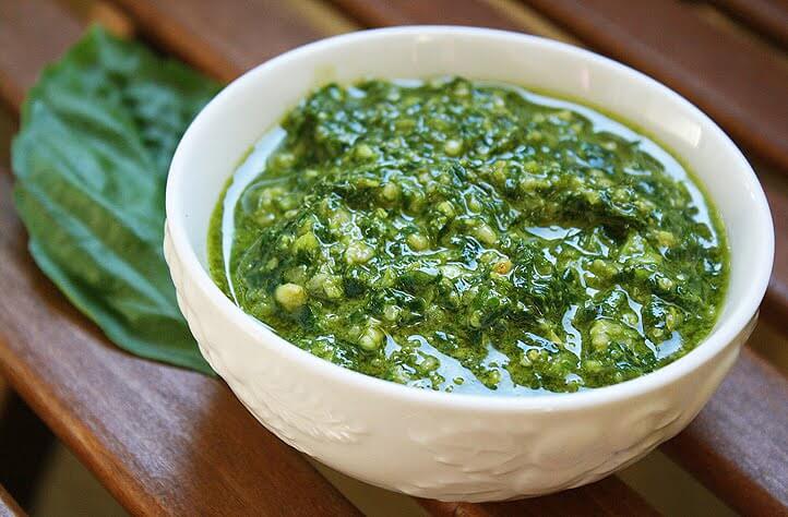 Basil Pesto Sauce - themonogram manor 