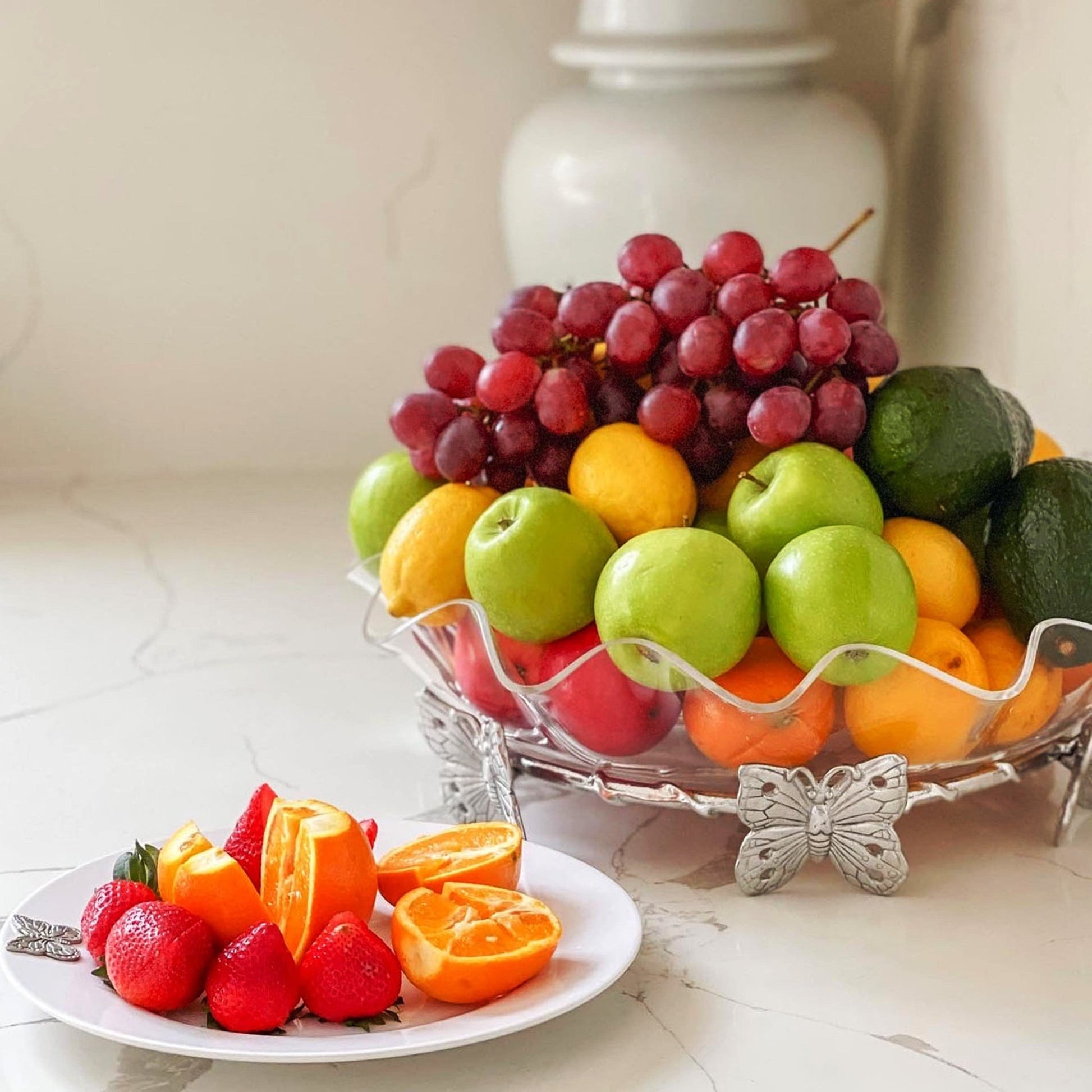 Butterfly Stand Acrylic Bowl 16 - themonogram manor 