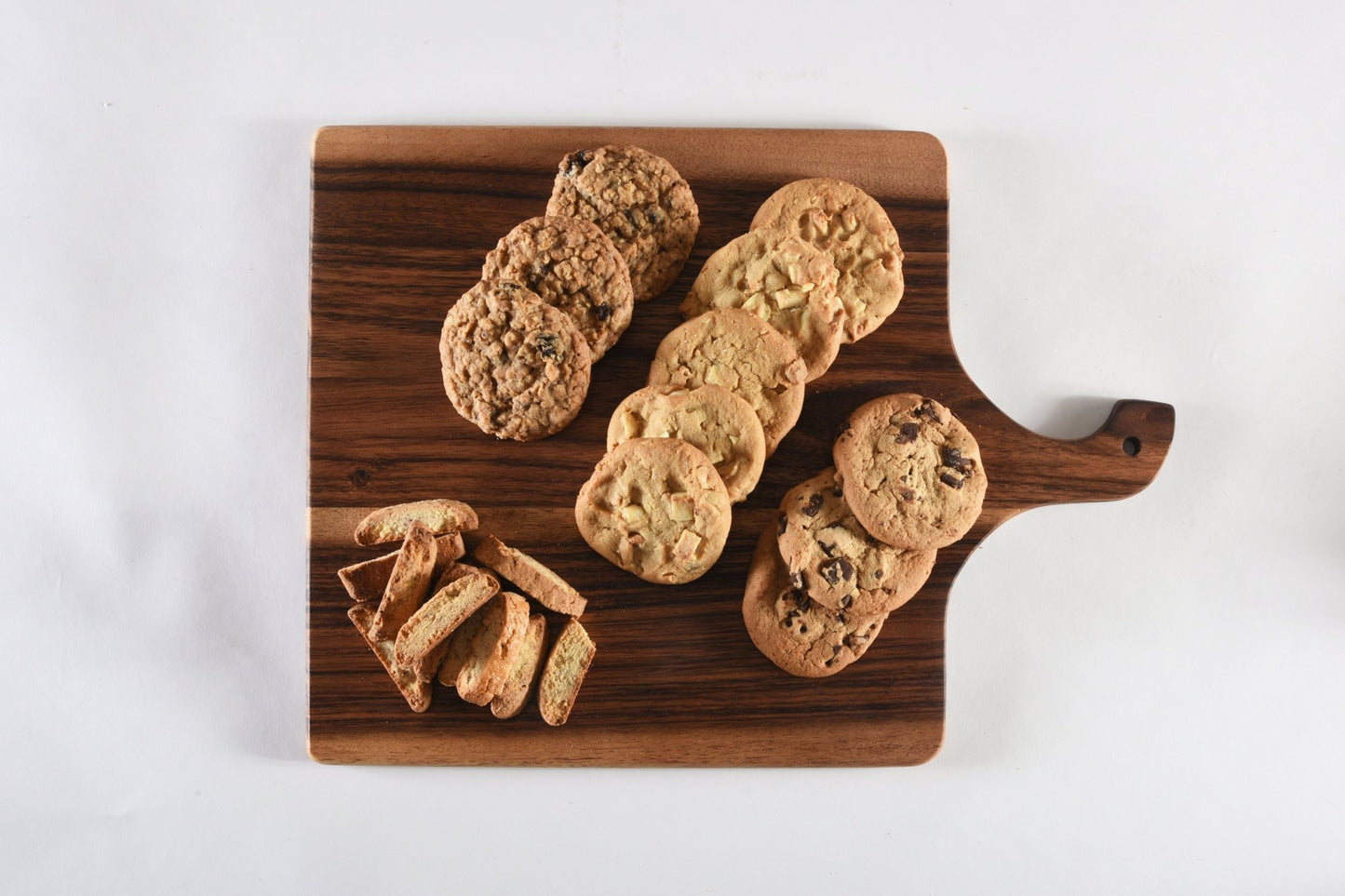 Square Board with Handle - themonogram manor 