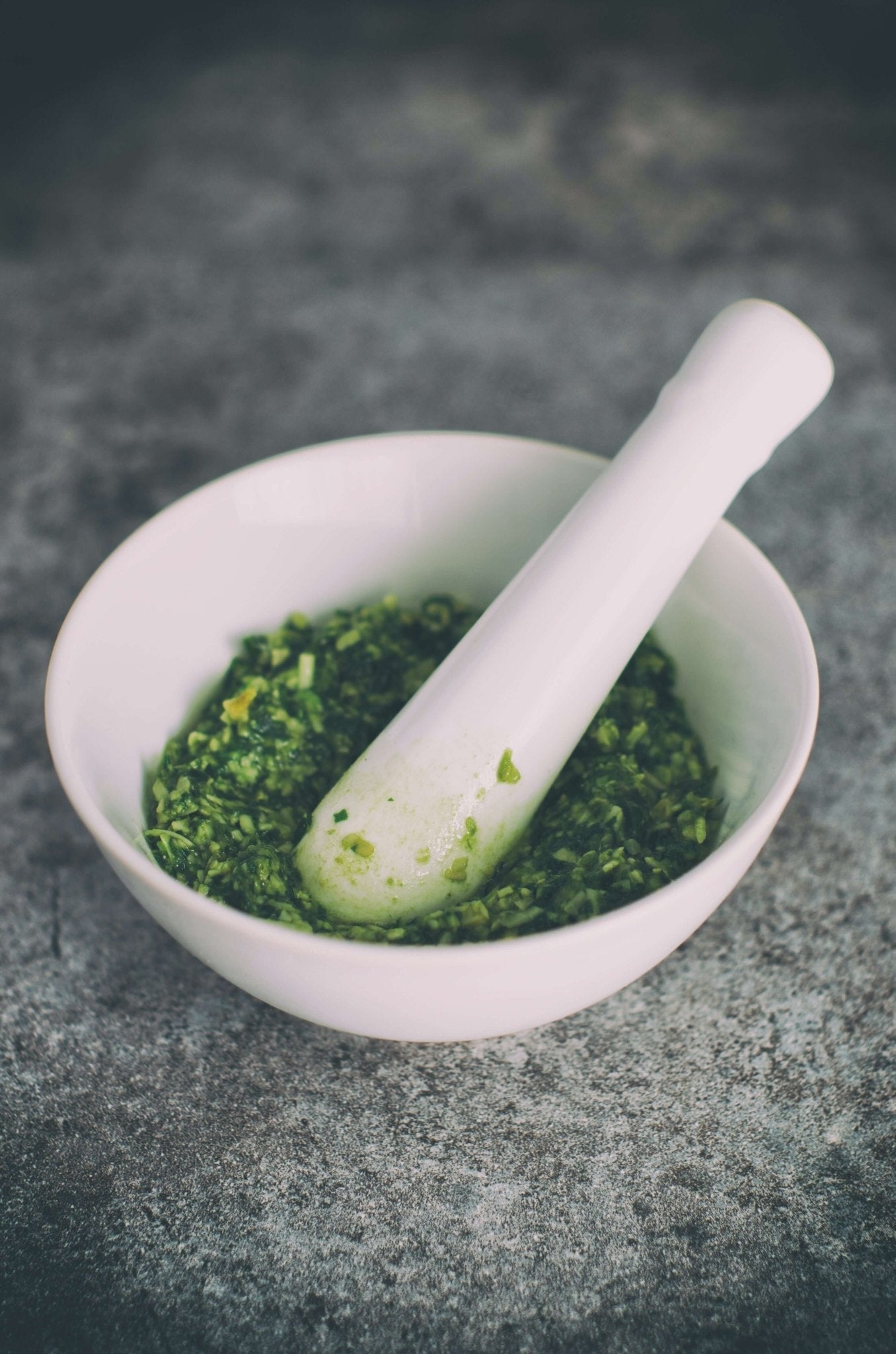 Basil Pesto Sauce - themonogram manor 