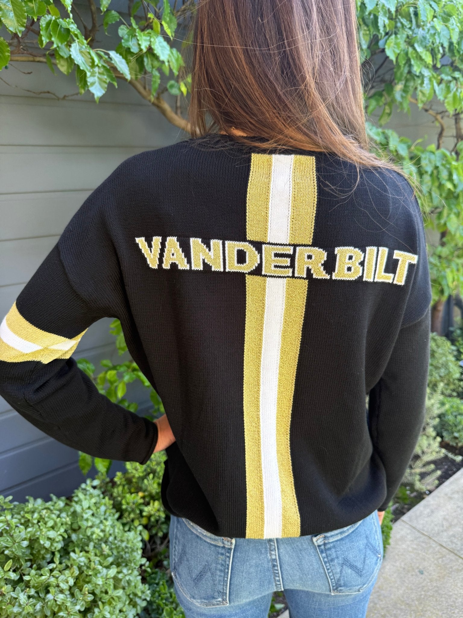 Vanderbilt Long Sleeve – Commodore Spirit - themonogram manor 