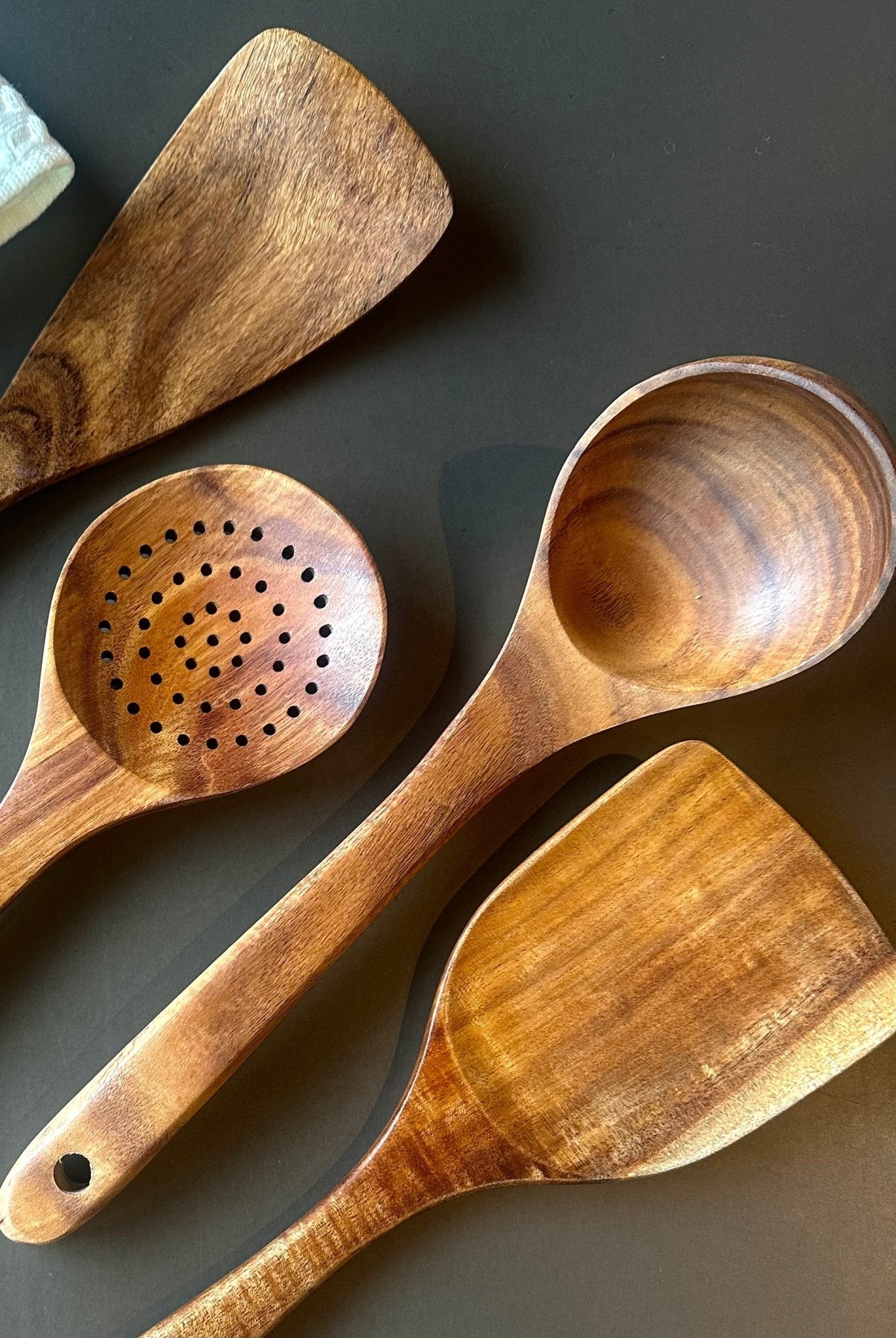 Teak Wooden Utensils, Set of 4 - themonogram manor 