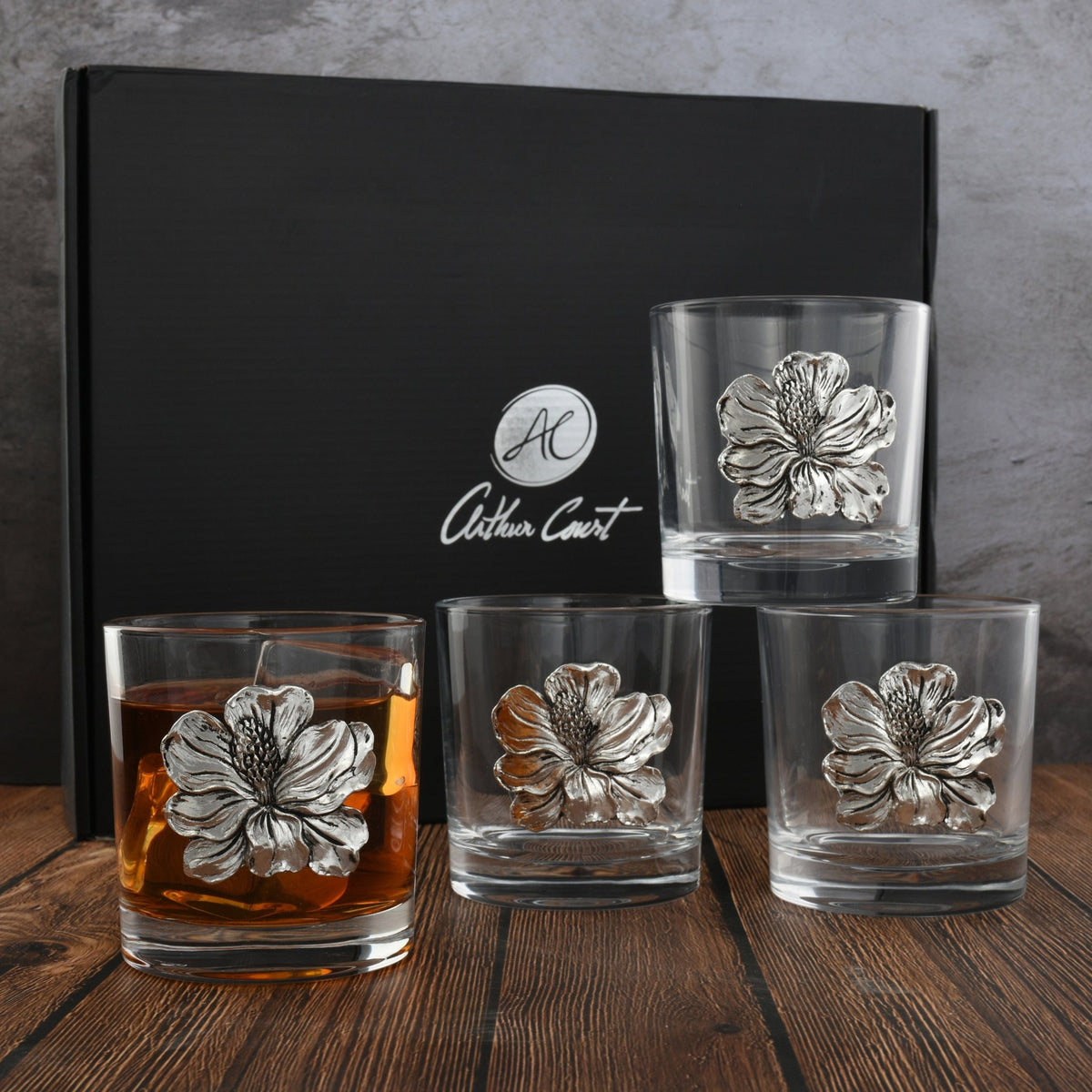 Magnolia Bar Glasses Set of 4 - themonogram manor 
