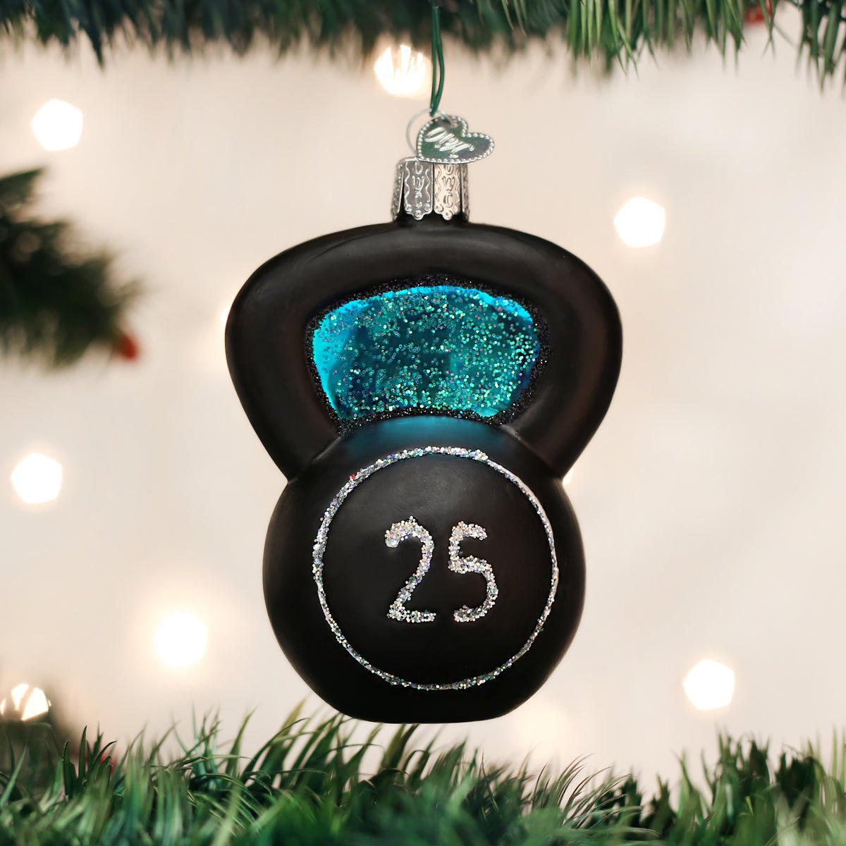 Kettlebell Weight Ornament - #themonogram manor #