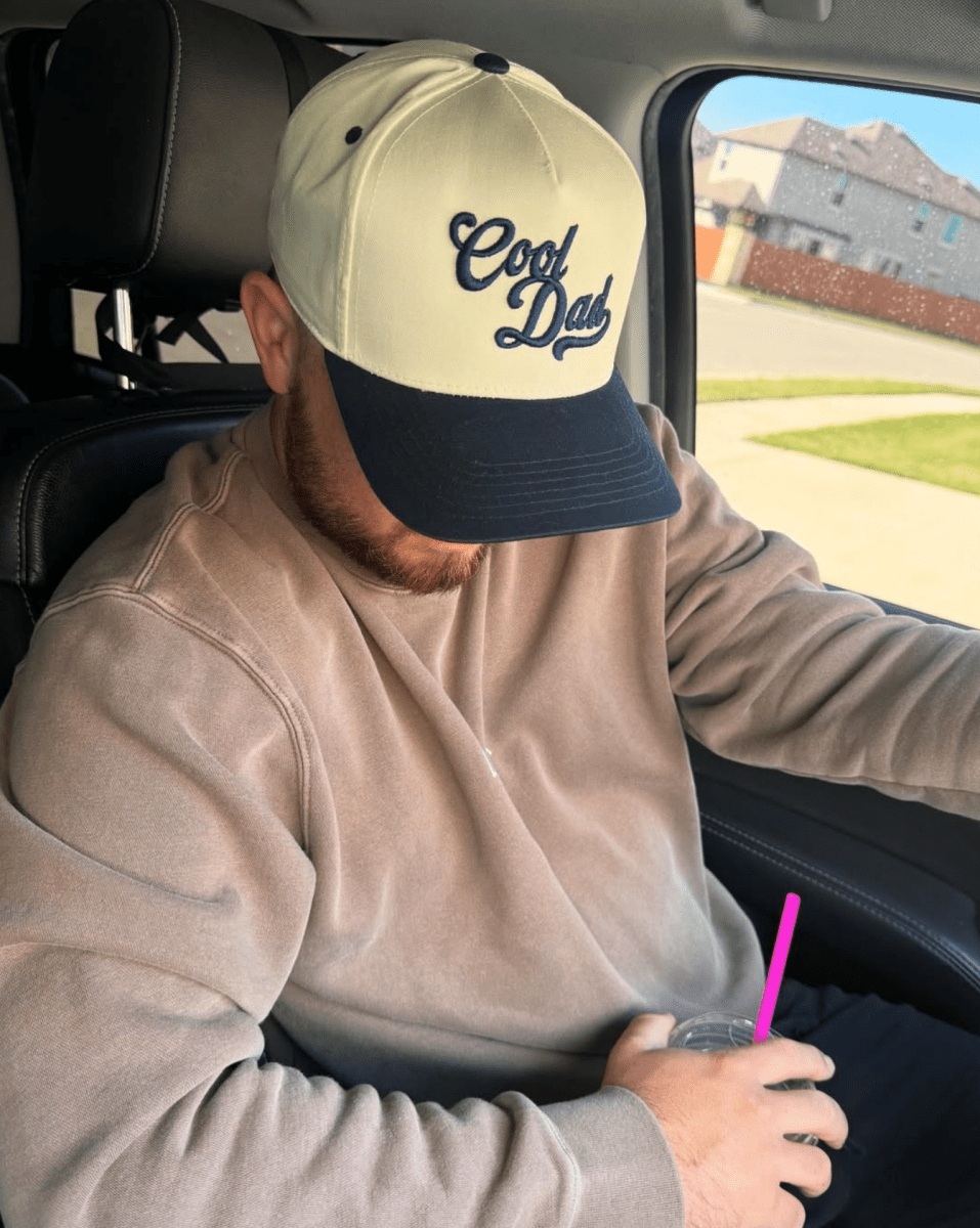3D Embroidery 'Dad' Snapback Hat - themonogram manor 