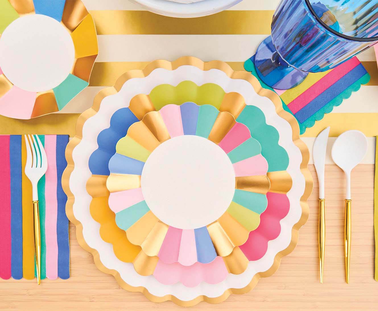 Gold Bella Assorted Plastic Cutlery/24pc, Service for 8 - themonogram manor 