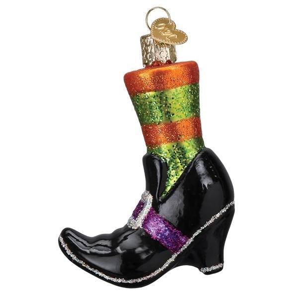 Witches Shoe Ornament - #themonogram manor #