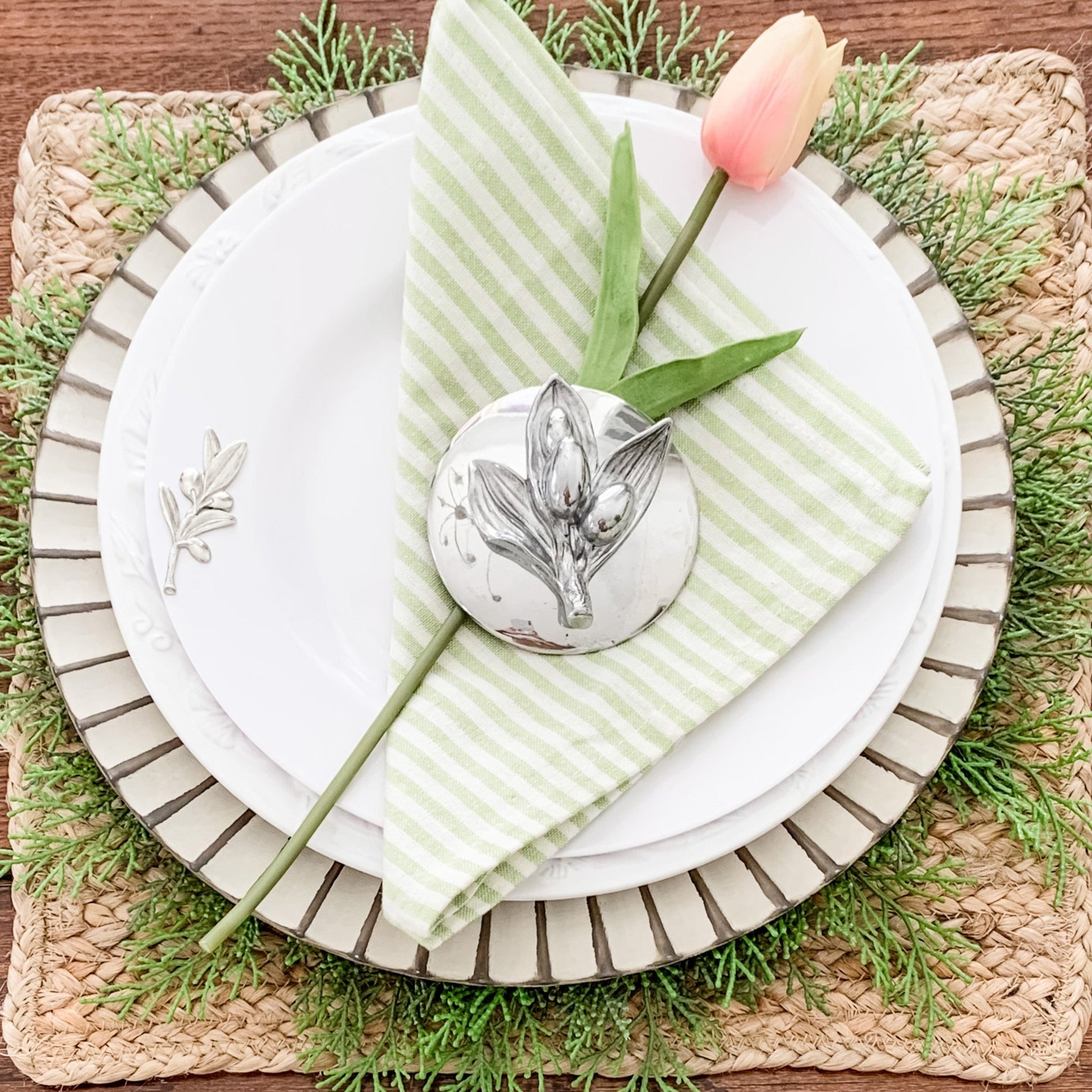 Olive Napkin Weight - themonogram manor 