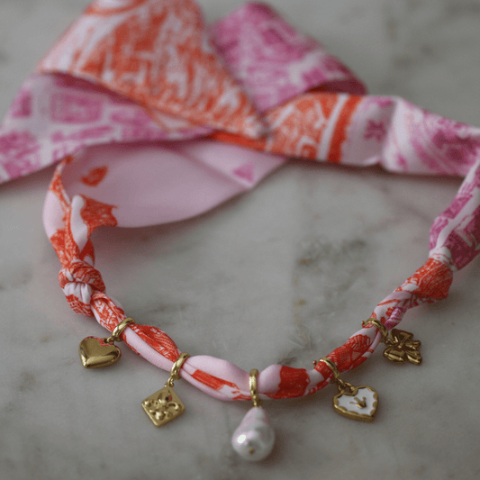 Lucky in Love Scarf Necklace - themonogram manor 