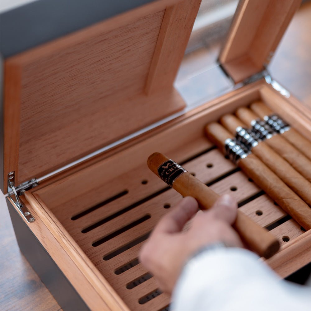 Cigar Humidor - themonogram manor 