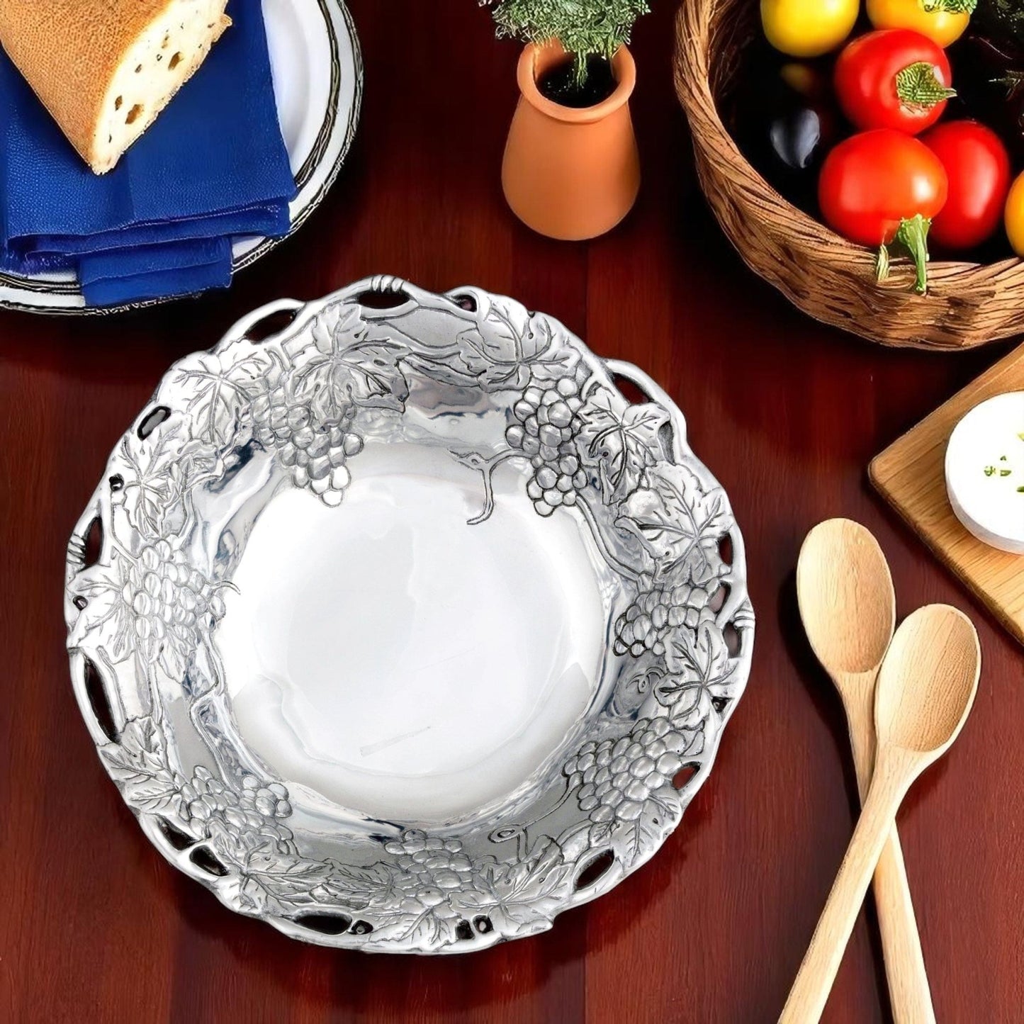 Grape Bowl - themonogram manor 