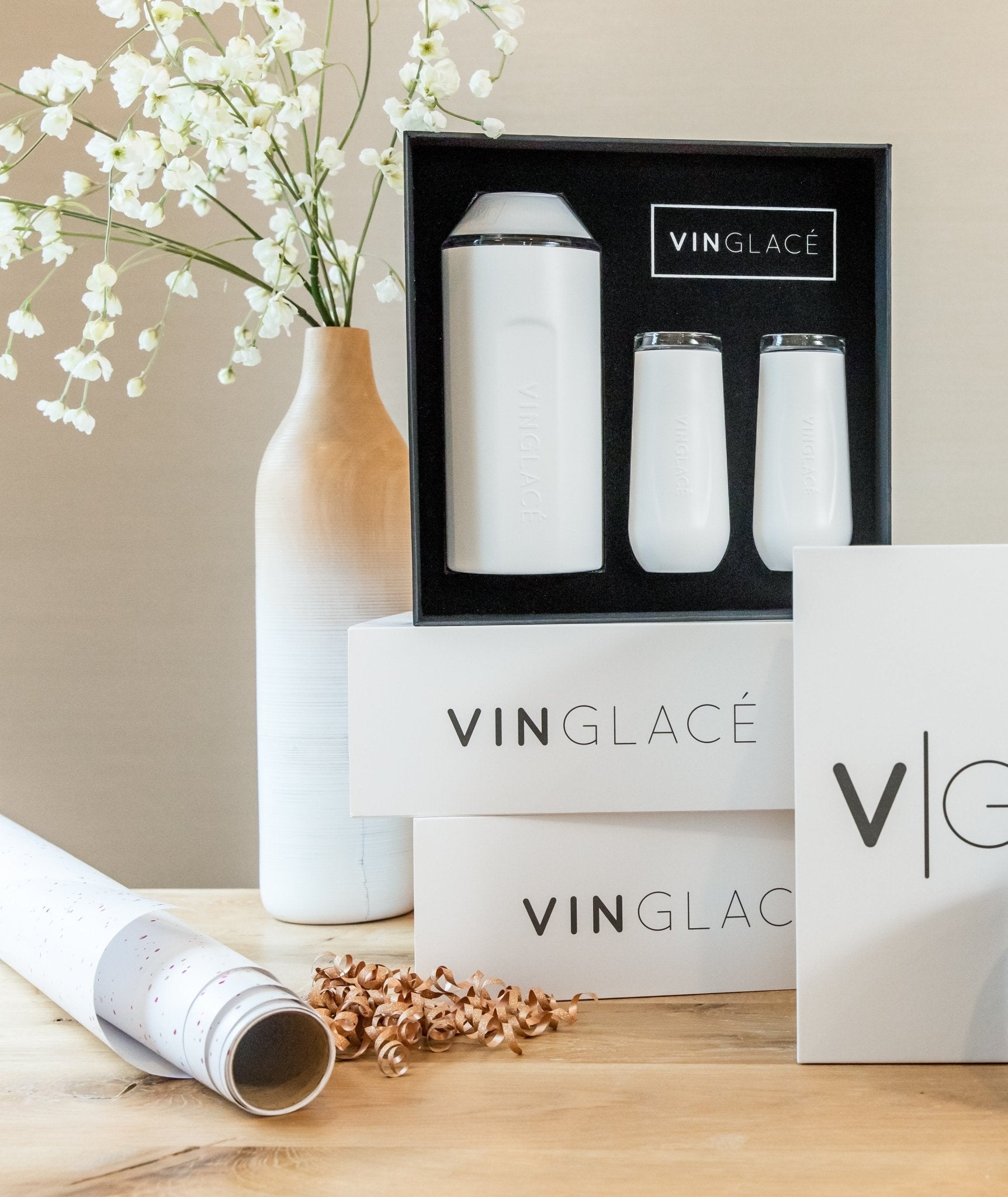 Champagne Gift Set - themonogram manor 