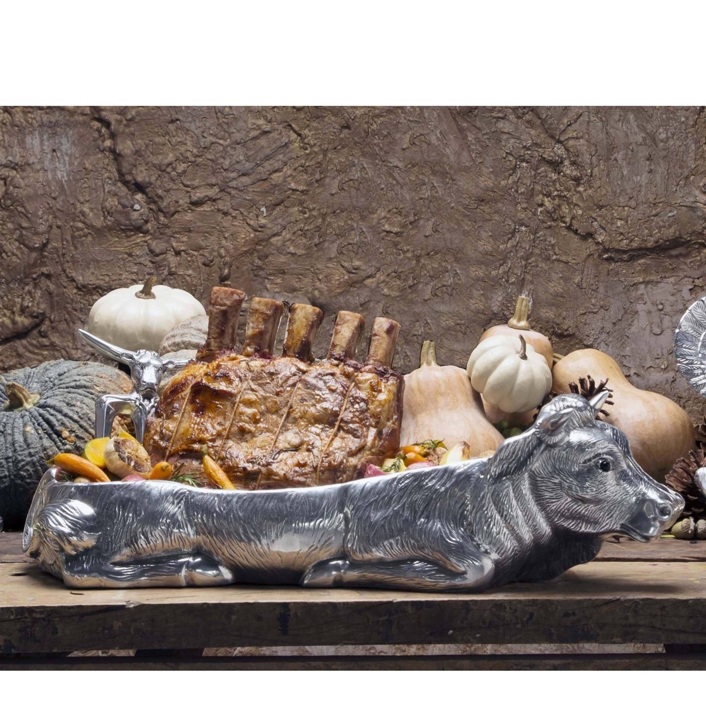 Cow Carving Serving Tray - themonogram manor 