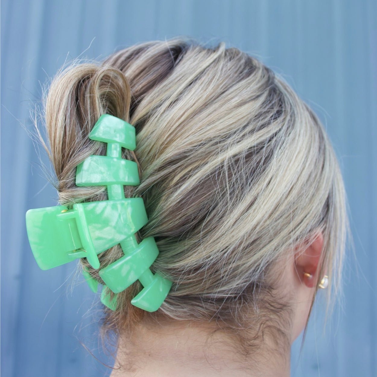 Classic Spring Splash Large Claw Clip - themonogram manor 