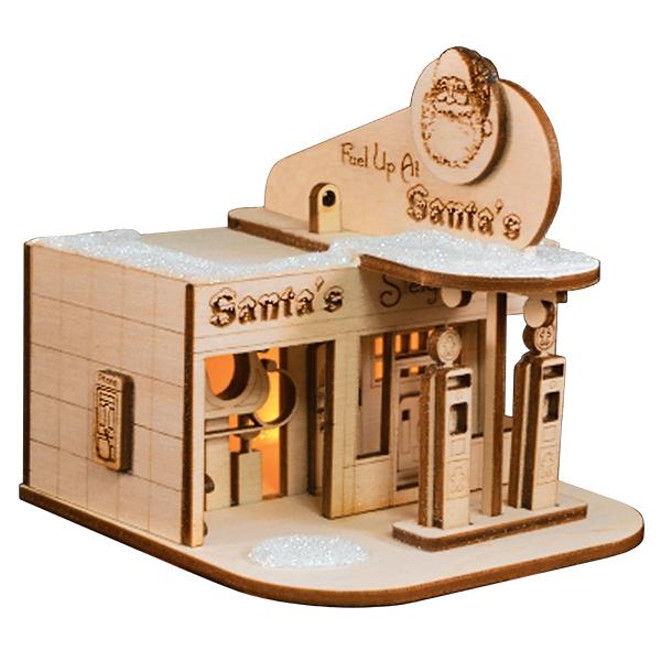 Santa's Sleigh Station Ornament - #themonogram manor #