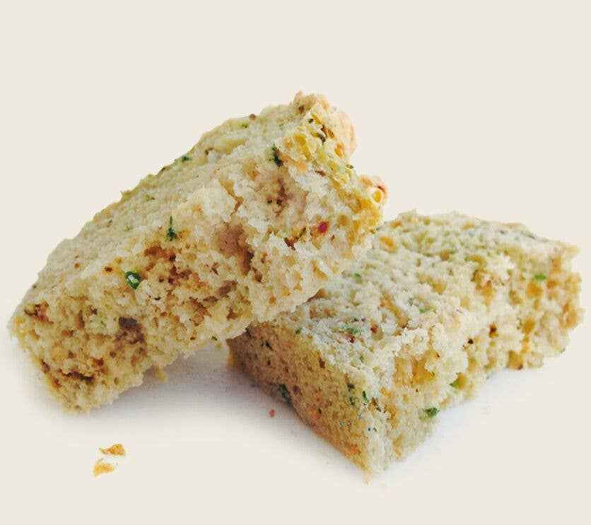 Texas Beer Bread - Roasted Garlic - themonogram manor 