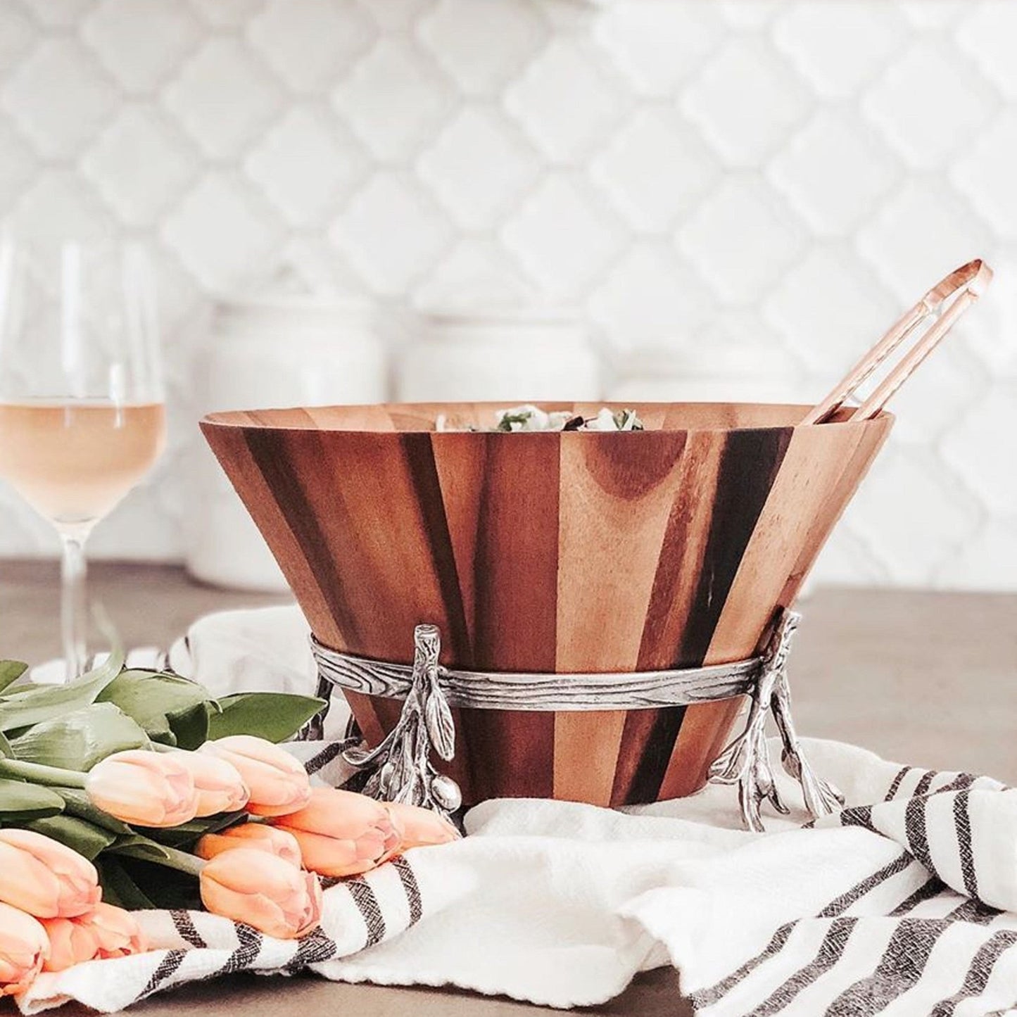 Olive Wood Salad Bowl - themonogram manor 