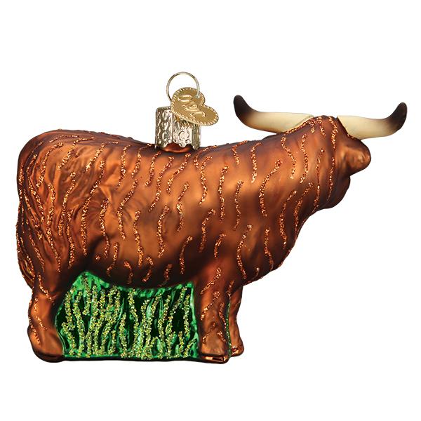 Highland Cow Christmas Ornament - #themonogram manor #