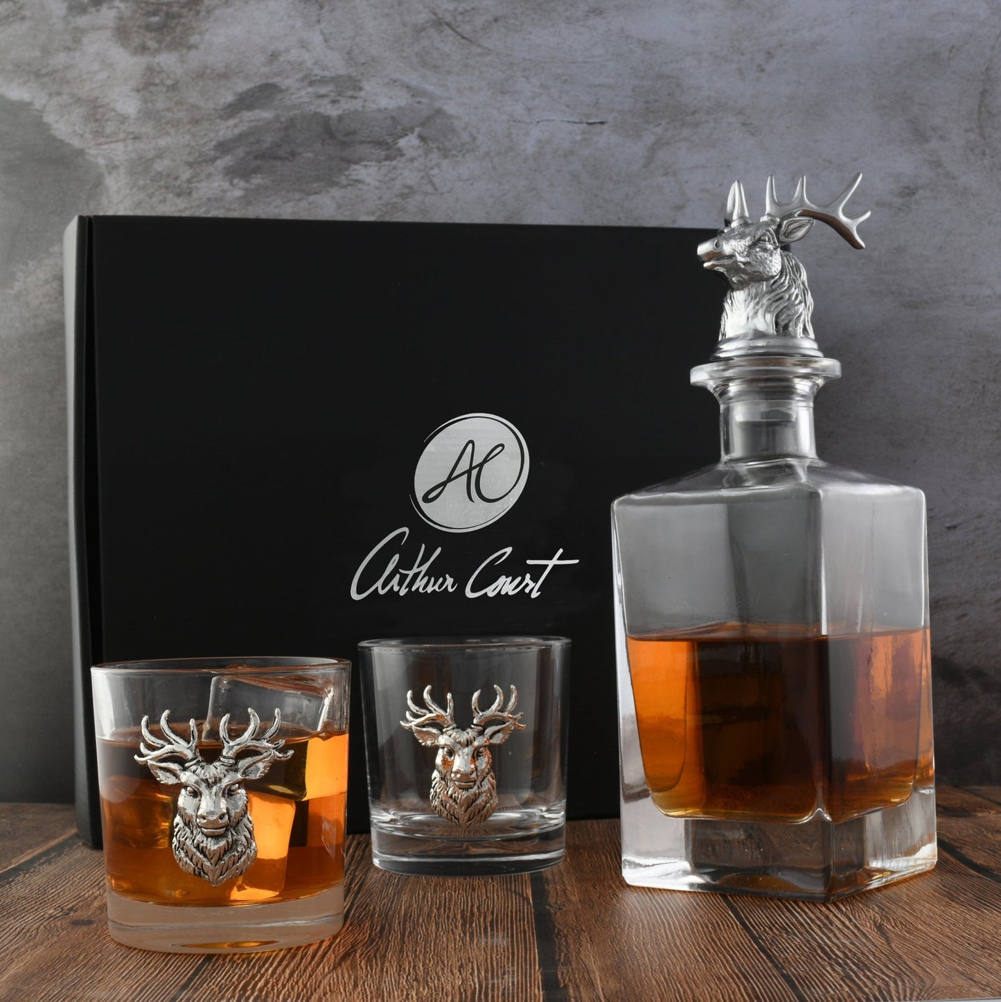 Elk / Deer Bust Decanter Set with Glasses - themonogram manor 